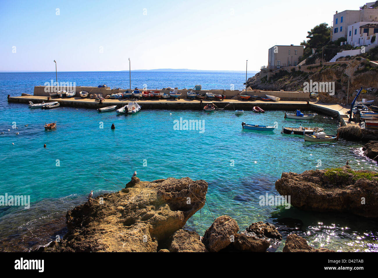 Angeln Boot Boote Mittelmeer Natur seelandschaft Landschaft niemand Insel Ägadischen Inseln Italien Europa Sizilien sonnigen Tag tagsüber Stockfoto