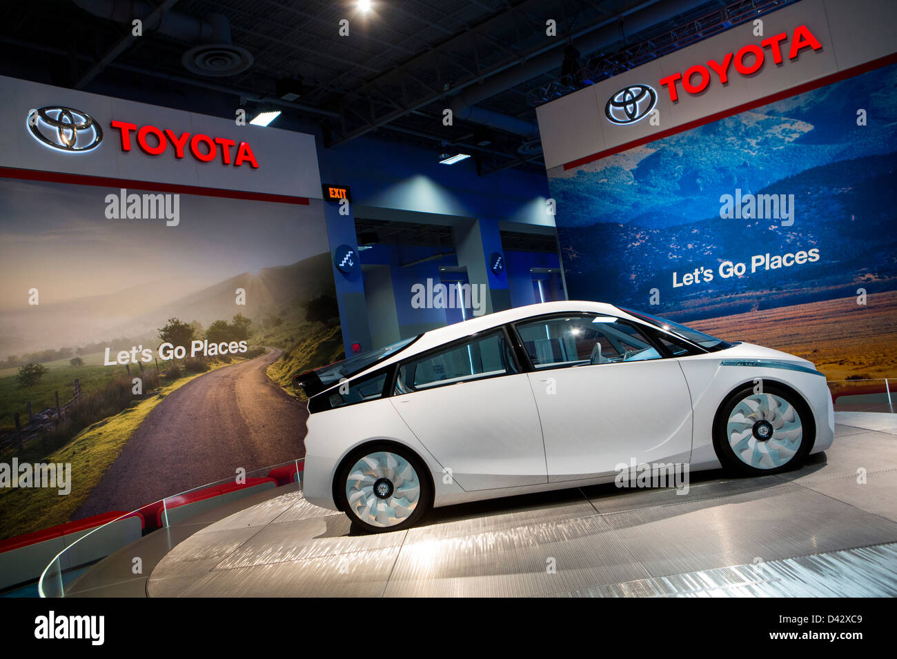 Ein Toyota FT-Bh Hybrid Concept Car auf dem Display an der 2013 Automesse in Washington, DC. Stockfoto