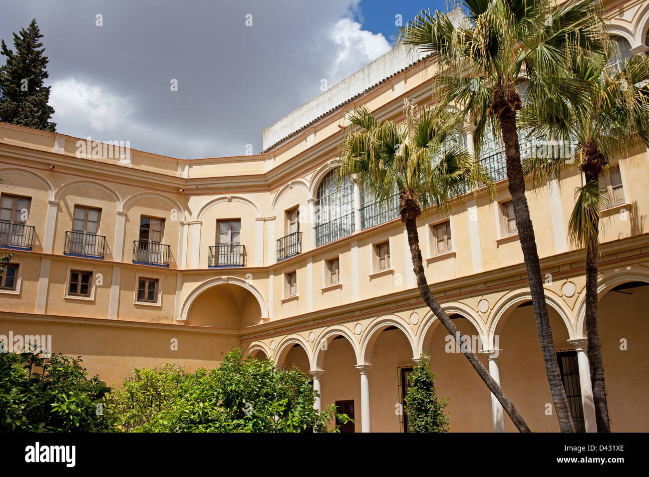 Real Alcazar (königlicher Palast) Innenhof in Sevilla, Andalusien, Spanien. Stockfoto