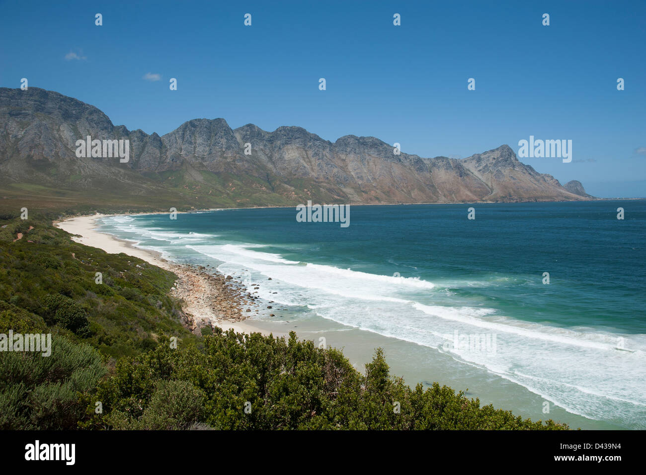 Koeel Bucht am östlichen Ufer der False Bay Western Cape Südafrika beliebten Strand für Bodyboarden und Surfer Stockfoto