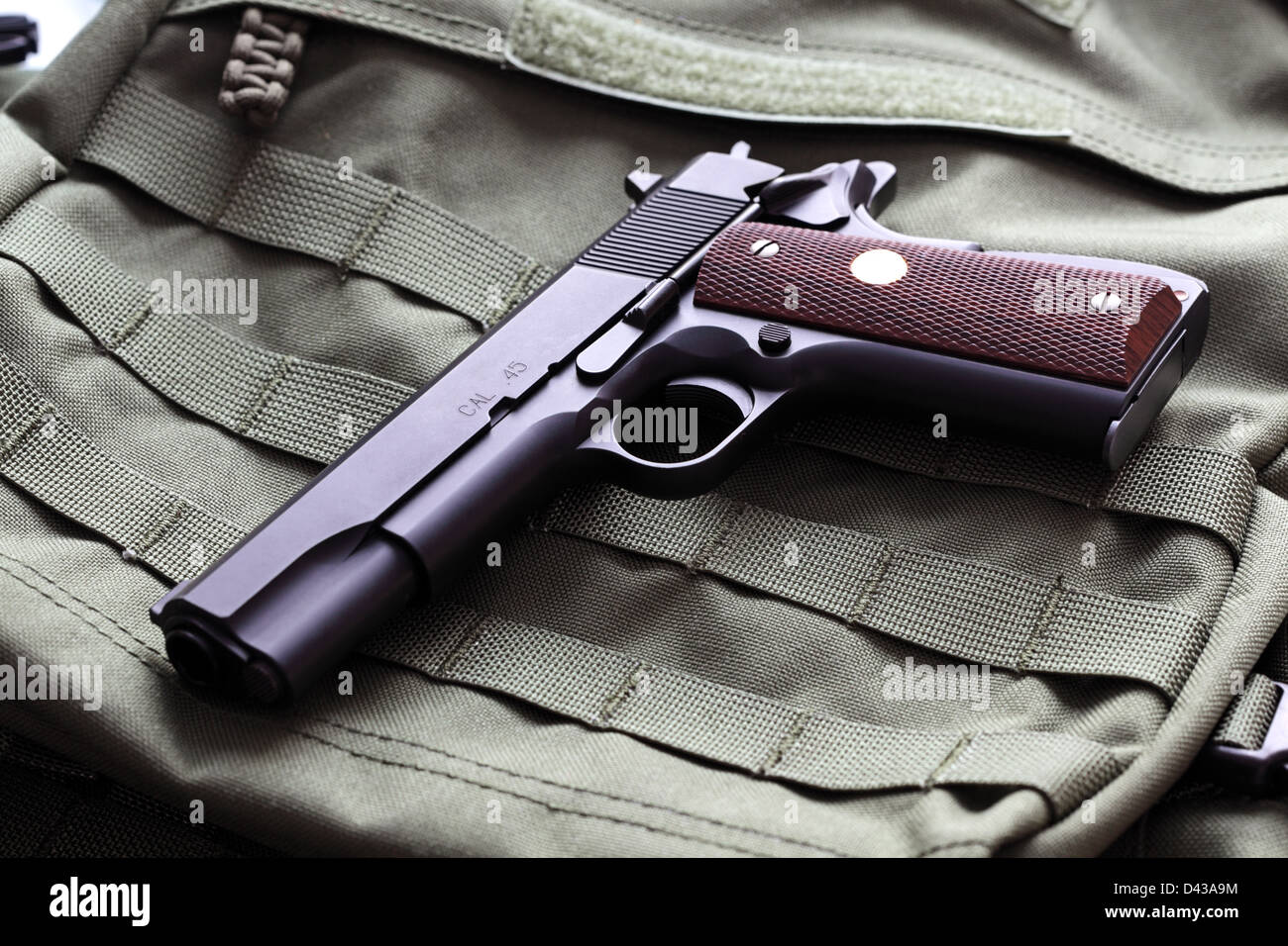 Halbautomatische Colt Mark IV Series 80 Kaliber.45 Pistole Stockfoto