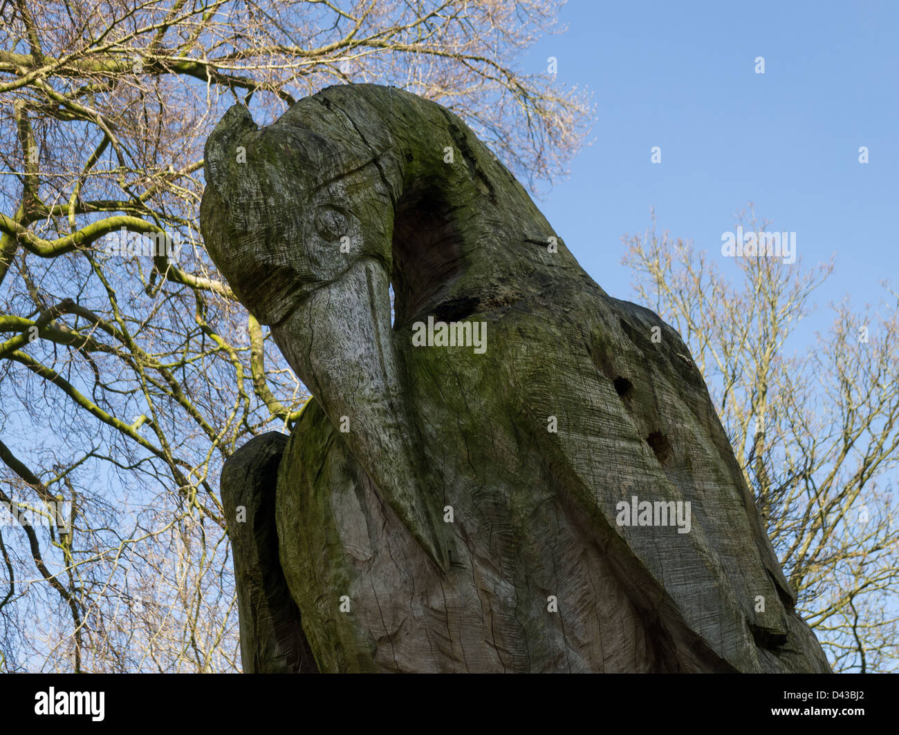 Geschnitzte Vogel Skulptur Stockfoto