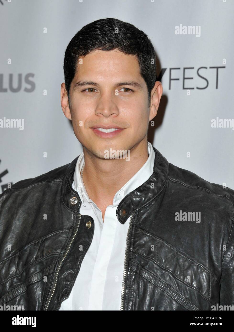 JD Pardo im Ankunftsbereich für REVOLUTION Panel am 30. jährlichen Paleyfest William S. Paley Television Festival - PALEYFEST 2013, Saban Theatre in Los Angeles, CA 2. März 2013. Foto von: Dee Cercone/Everett Collection Stockfoto