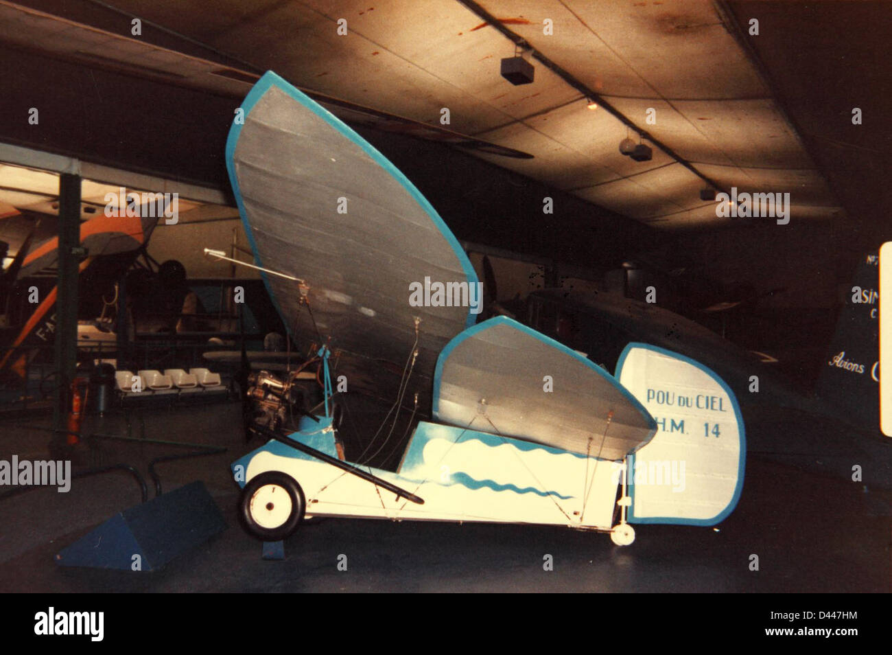 Die Mignet HM-8, auch bekannt als Pou du Ciel oder Flying Flea, ist ein kleines französisches Selbstbauflugzeug, das Henri Mignet in den 1930er Jahren entwarf Das Design ist bekannt für seine Einfachheit und unkonventionelle Struktur mit Tandem-Flügel und der Anordnung des hinteren Motors. Stockfoto
