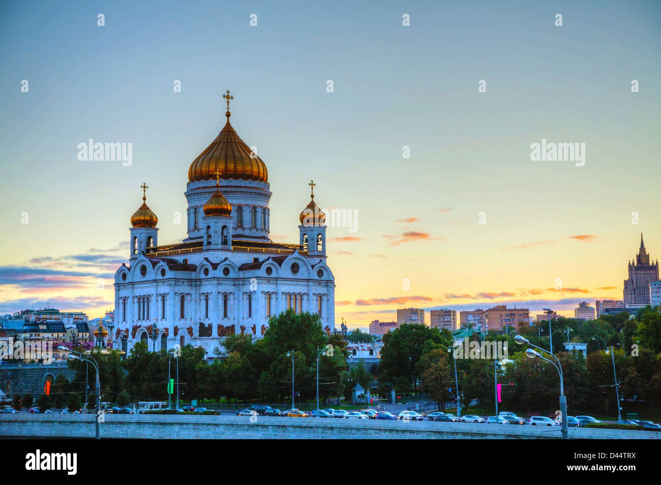 Tempel von Christus dem Erlöser in Moskau bei Sonnenuntergang Stockfoto