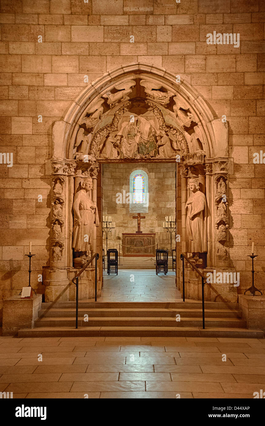 Eine Kapelle in The Cloisters und Gärten im Fort Tryon Park in New York City. Stockfoto