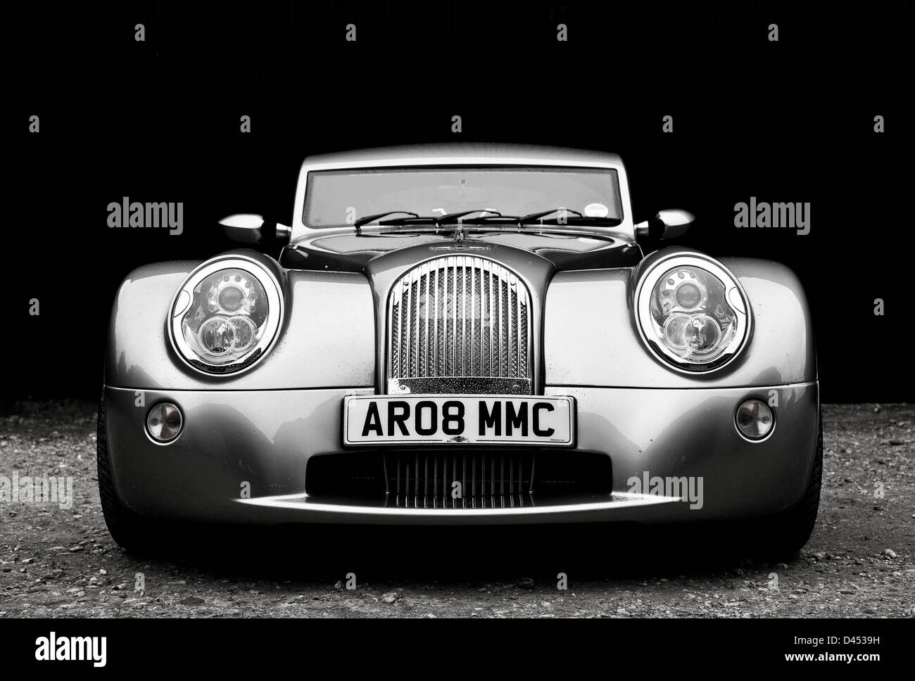 Silber metallic Morgan AeroMax Autoscheinwerfer und Motorhaube Stockfoto