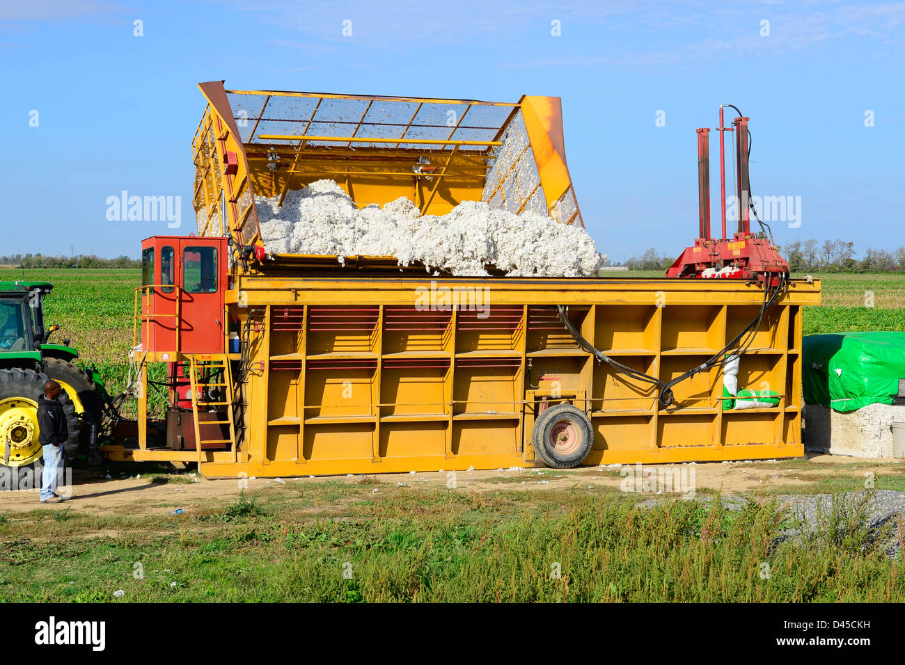 Geerntete Baumwolle gepresst und Ballen Mississippi Stockfoto