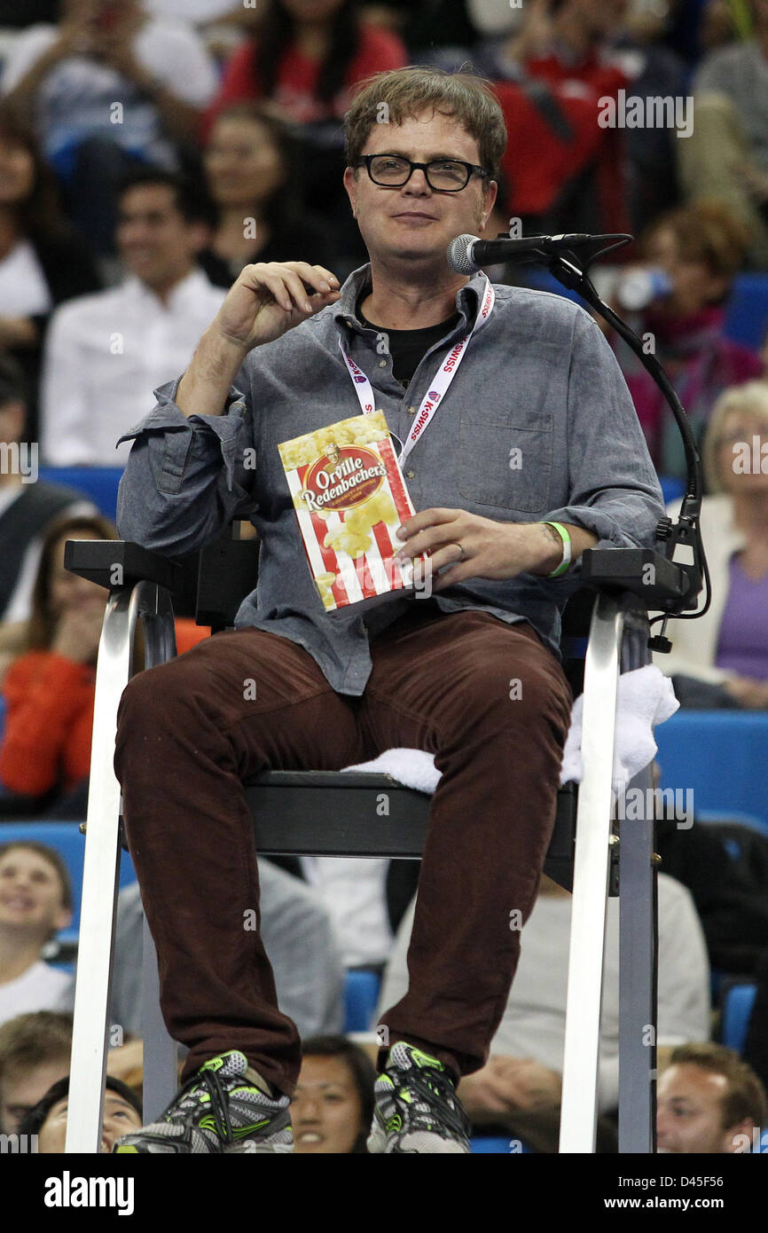 Westwood, Kalifornien, USA. 4. März 2013. Rainer Wilson besucht am 4. März 2013 in Westwood, Kalifornien die erste jährliche LA Tennis Challenge im Pauley Pavilion. Stockfoto