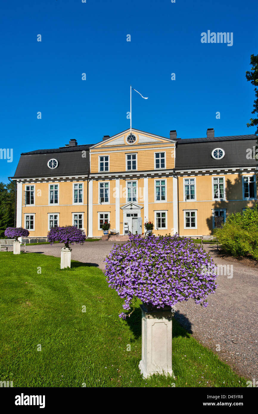 Finnland, Südfinnland, Blick auf die neoklassische Mustio Manor, gebaut im Jahre 1783-1792 Stockfoto