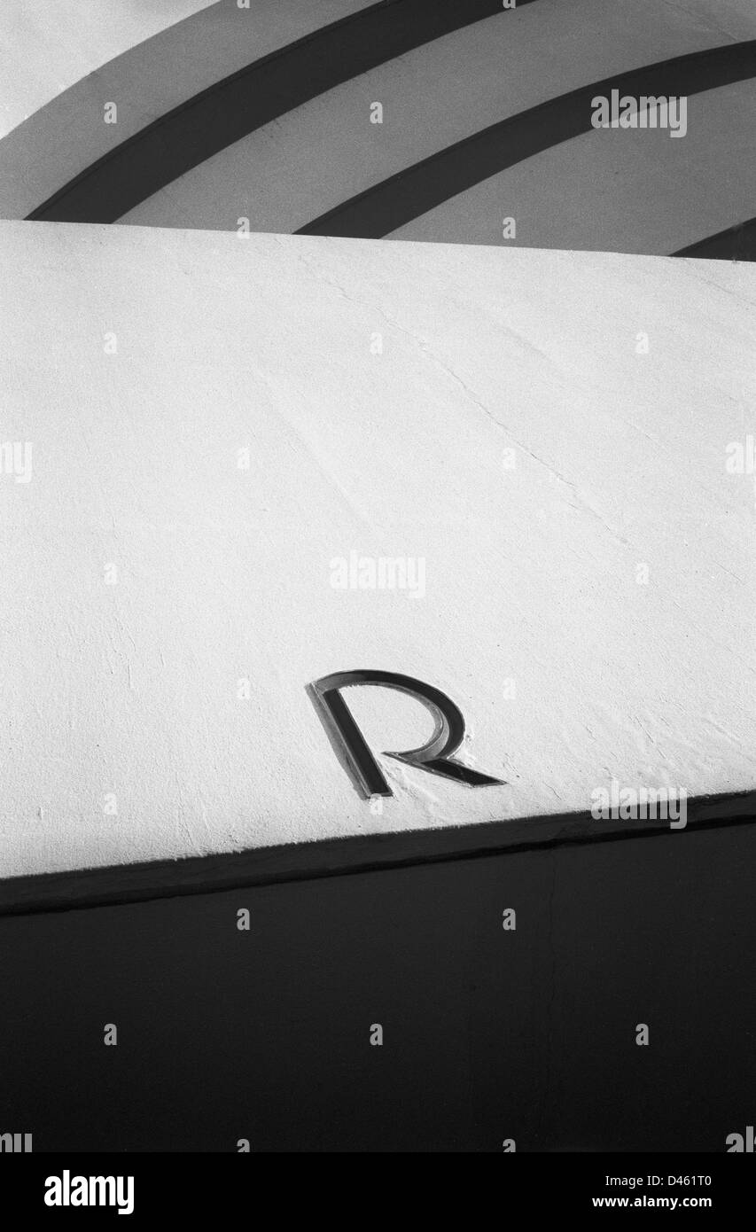 Außen, Guggenheim Museum, New York, schwarz und weiß Stockfoto