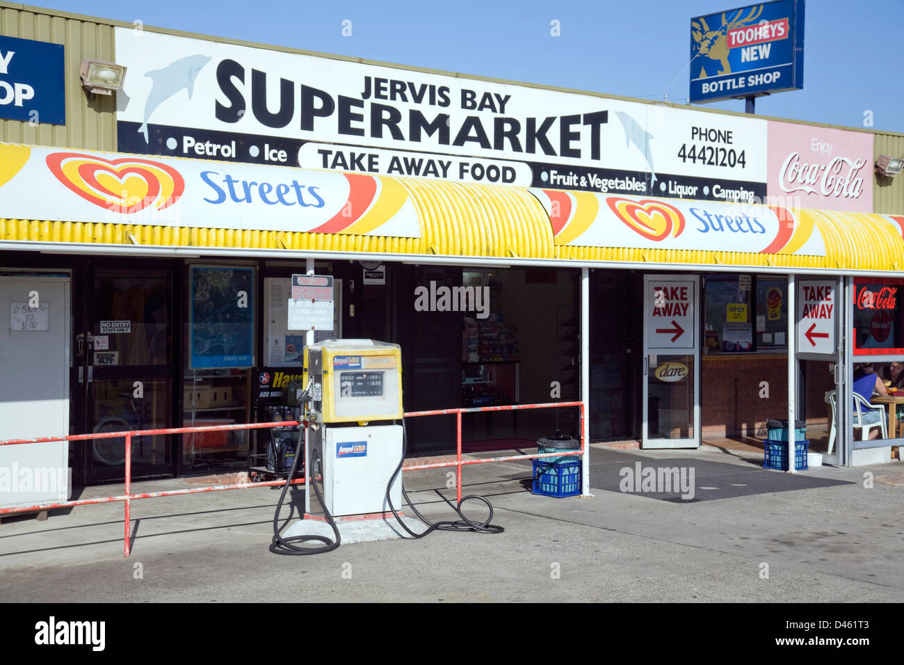 Jervis Bay Supermarkt und Tankstelle in Jervis bay Territory, New-South.Wales, Australien Stockfoto