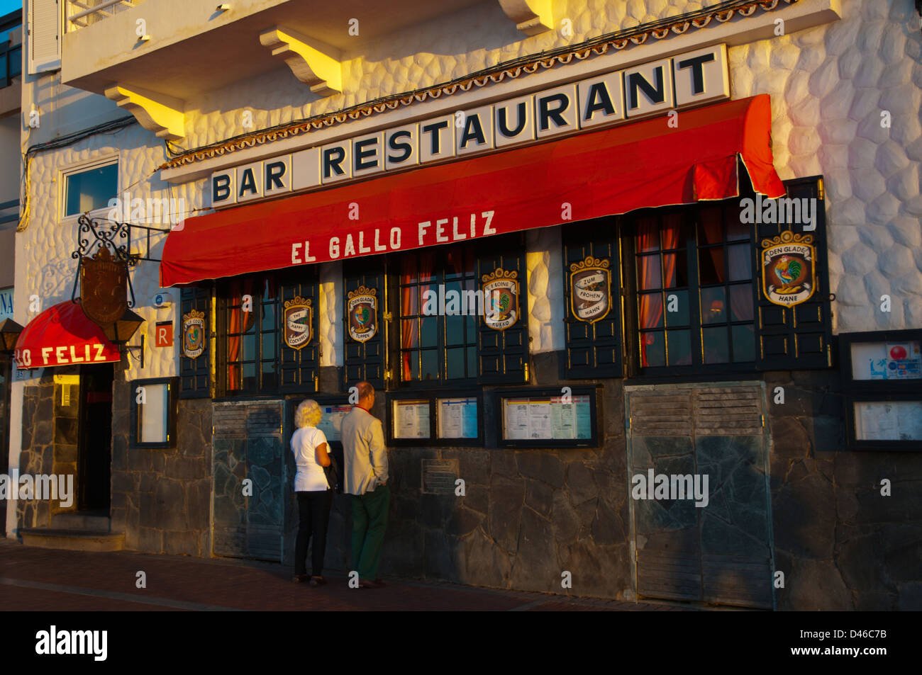 Restaurant am Strand Promenade Paseo Canteras vor Canteras Strand Las Palmas Stadt Gran Canaria Spanien Stockfoto