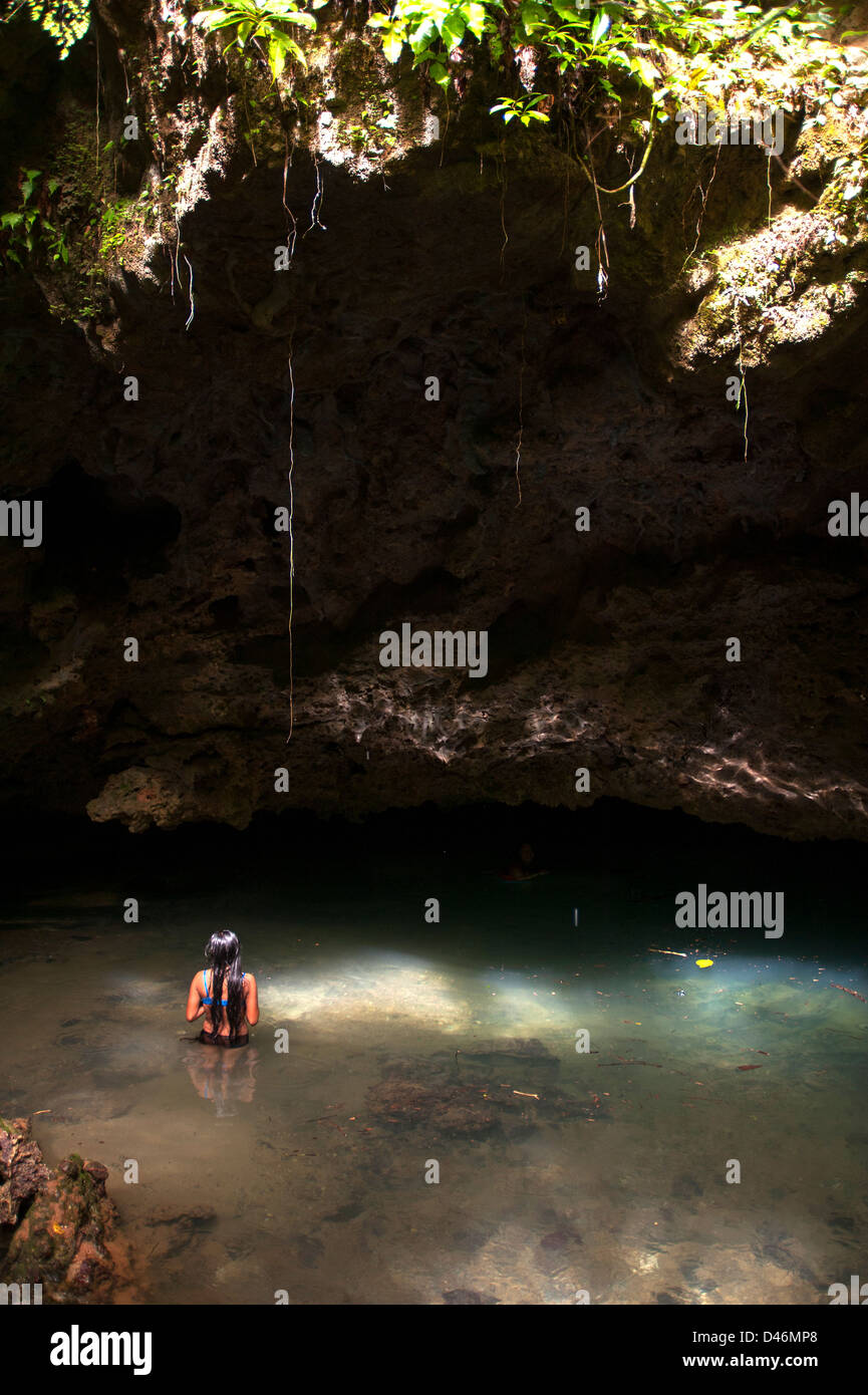 Blue Hole National Park auf dem Festland von Belize Stockfoto