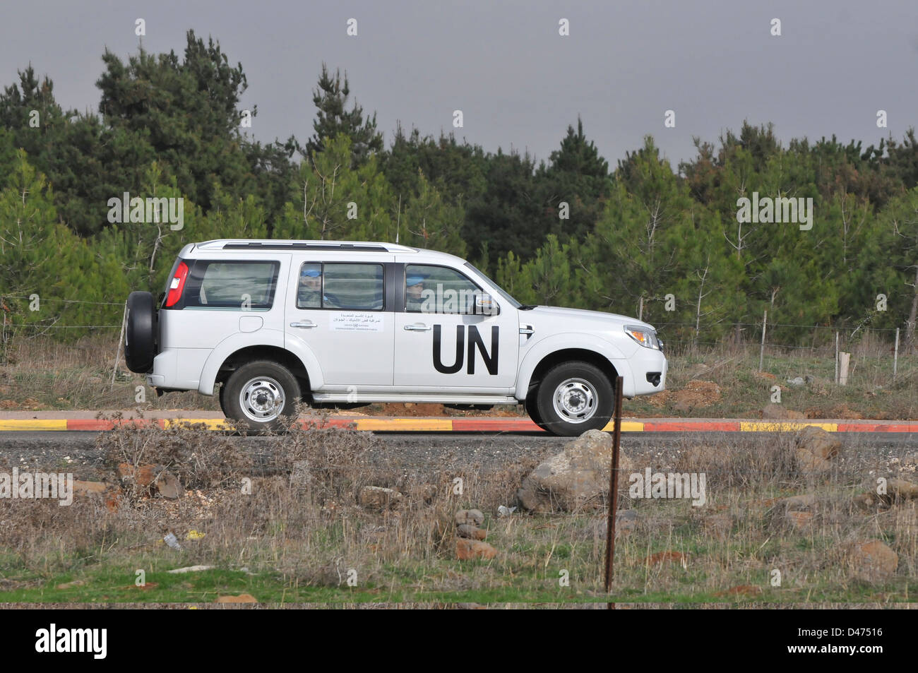 Israel, Golan-Höhen, A United Nations Disengagement Beobachtung Force Fahrzeug an der israelisch-syrischen Grenze Stockfoto