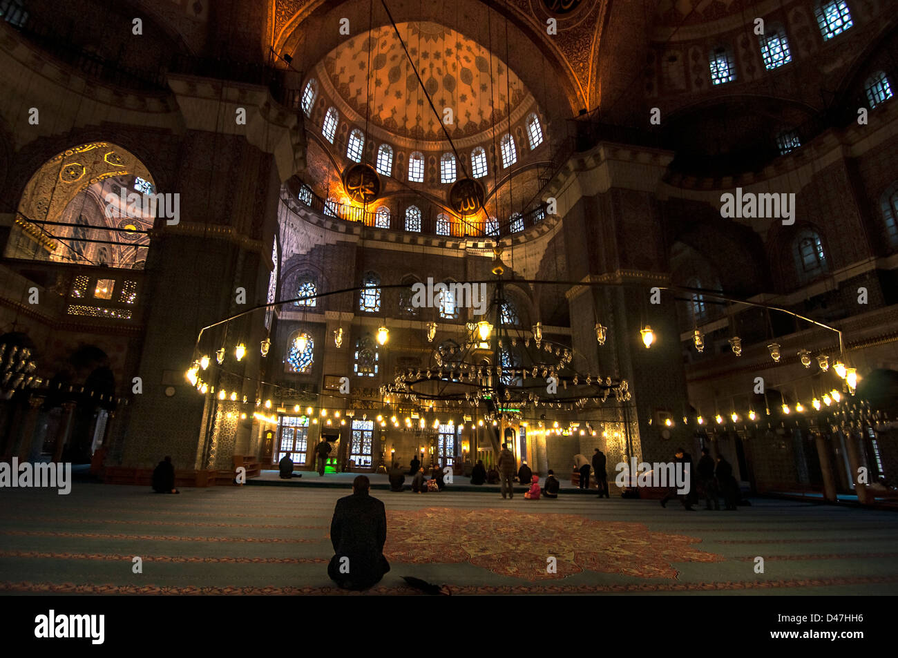innerhalb der blauen Moschee in Sultanahmed, Istanbul Stockfoto