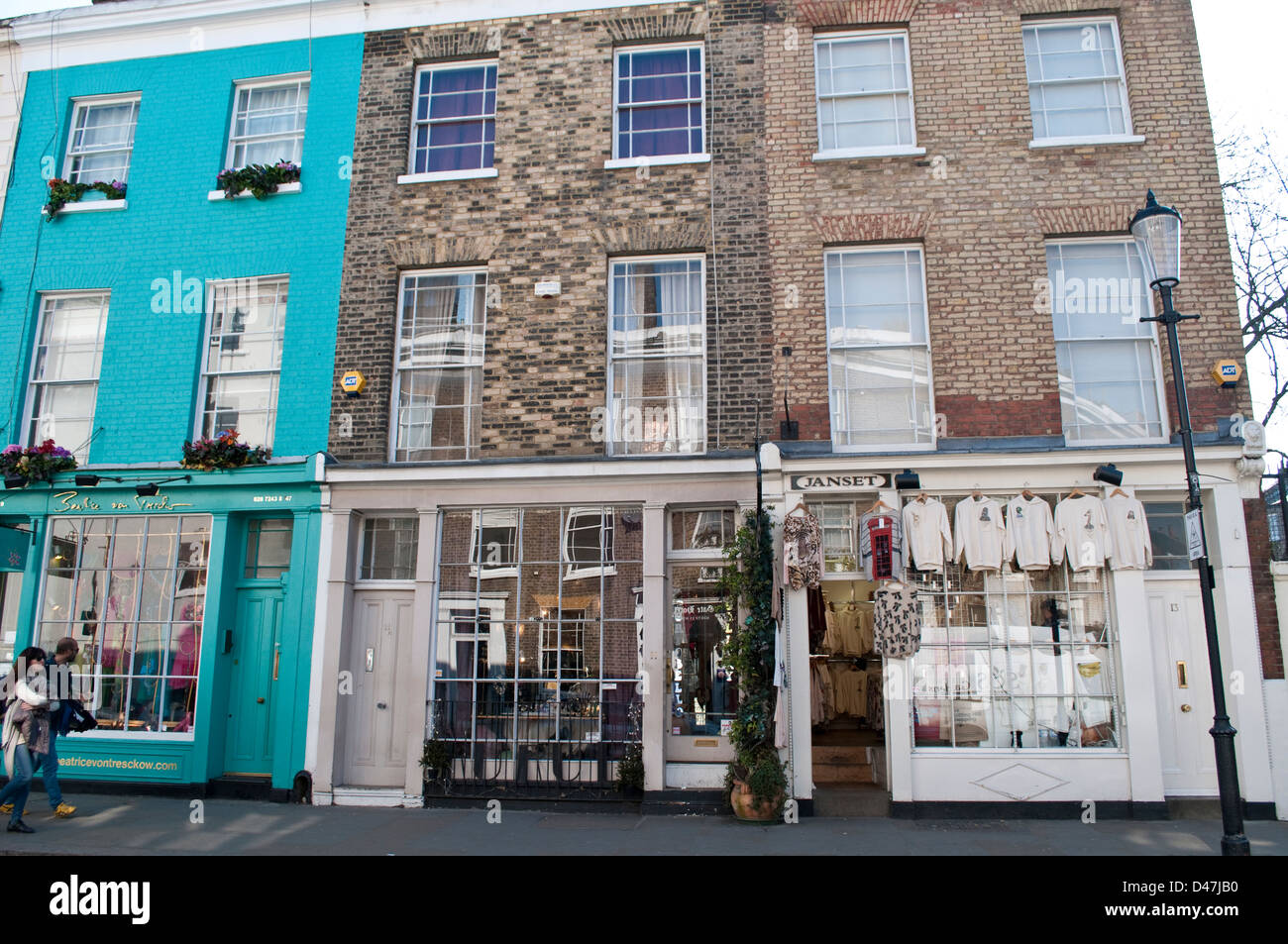 Haus und Geschäft, Portobello Road, W11, Notting Hill, London UK Stockfoto