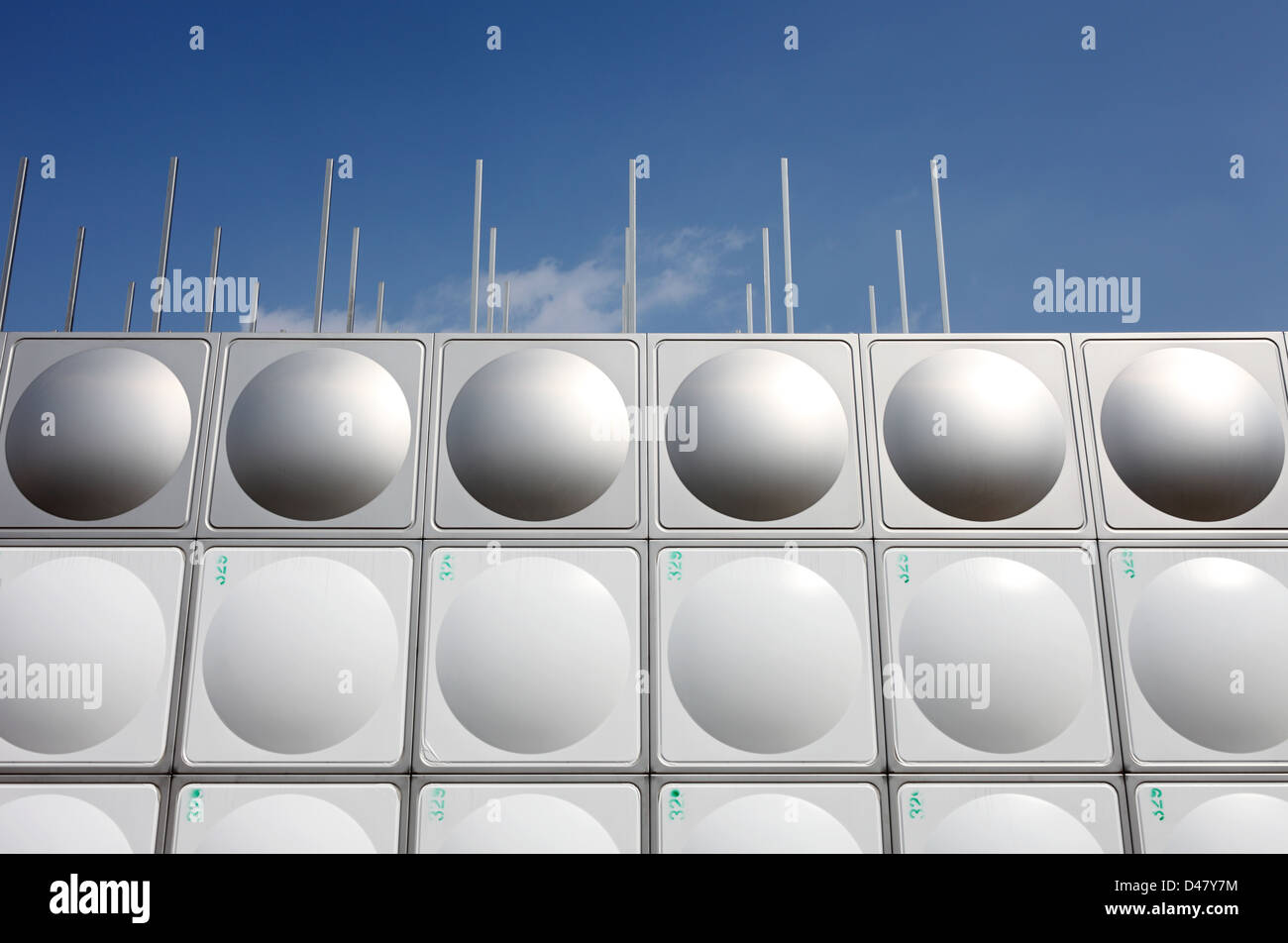 Stahlwassertank -Fotos und -Bildmaterial in hoher Auflösung – Alamy