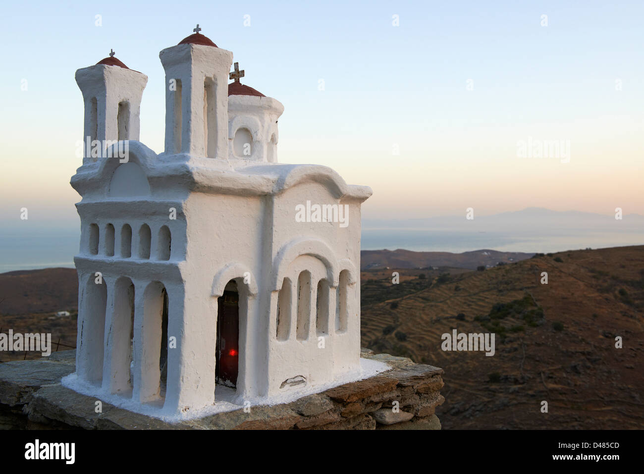 Griechenland, Kykladeninsel Kea Insel, Miniatur-Kirche Stockfoto