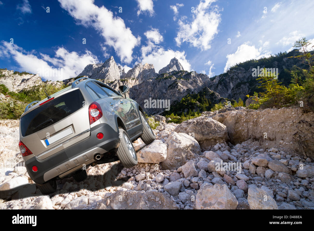 SUV im Gelände Stockfoto