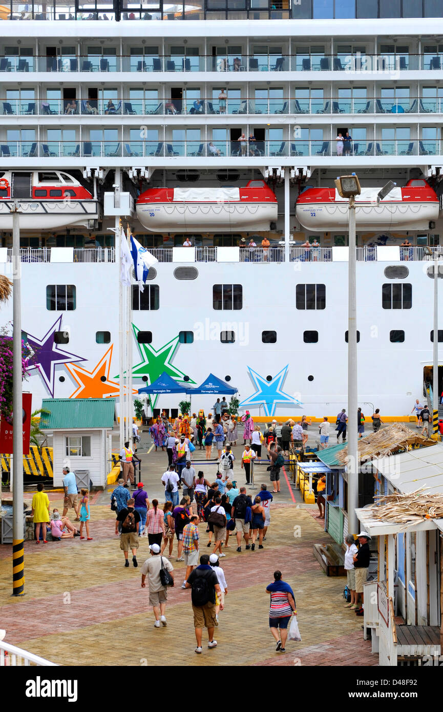 Roatan Honduras Karibik Kreuzfahrt-Hafen-Mittelamerika Stockfoto