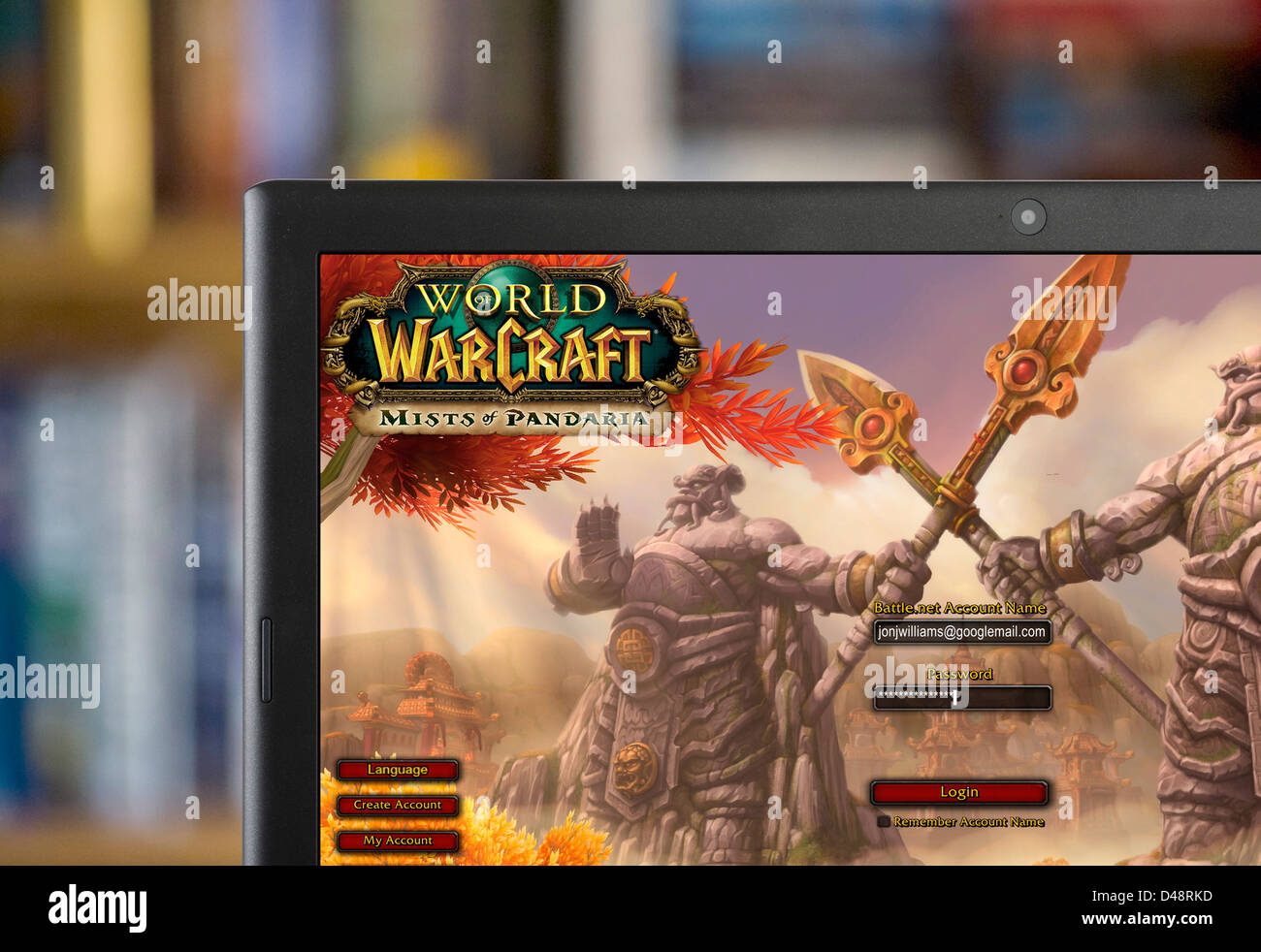 Die beliebte "World of Warcraft: Mists of Pandaria" Multiplayer-Online-Rollenspiel (MMORPG) auf einem Laptopcomputer Stockfoto