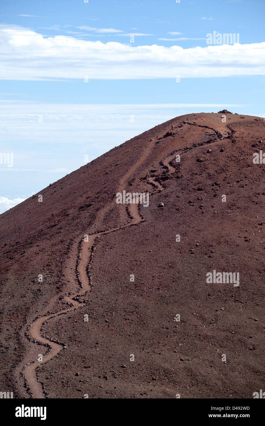 Mauna Kea Summit Trail 13.796 zu Füßen. Hawaiianer glauben dieses Gipfels zu heiligem Boden. Hawaii, USA. Stockfoto