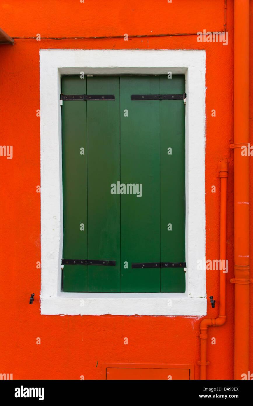Bunte Fenster aus Burano, Italien Stockfoto