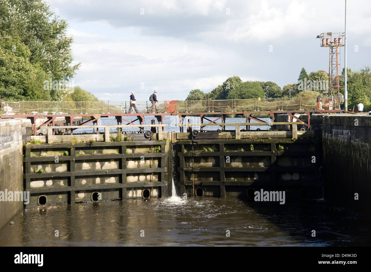 Latchford Schlösser an den Manchester Ship Canal von der Mersey Fähre Stockfoto