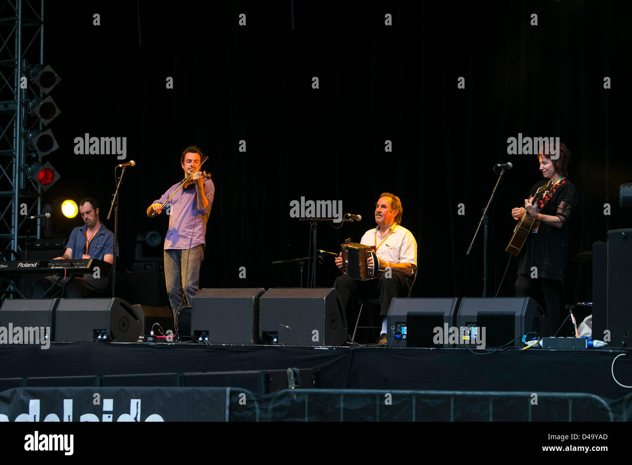 Adelaide, Südaustralien. 8. März 2013. Die Savoy Familie Cajun Band aus Louisiana Höchstleistungen WOMADelaide 2013 vom 8. bis 11. März 2013 in Adelaide, South Australia (Credit-Bild: © Gary Francis/ZUMAPRESS.com/Alamy Live News) Stockfoto