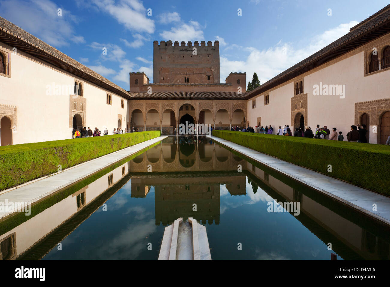 Südliche Galerie am Hofe des Myrten in Granada, Spanien Stockfoto