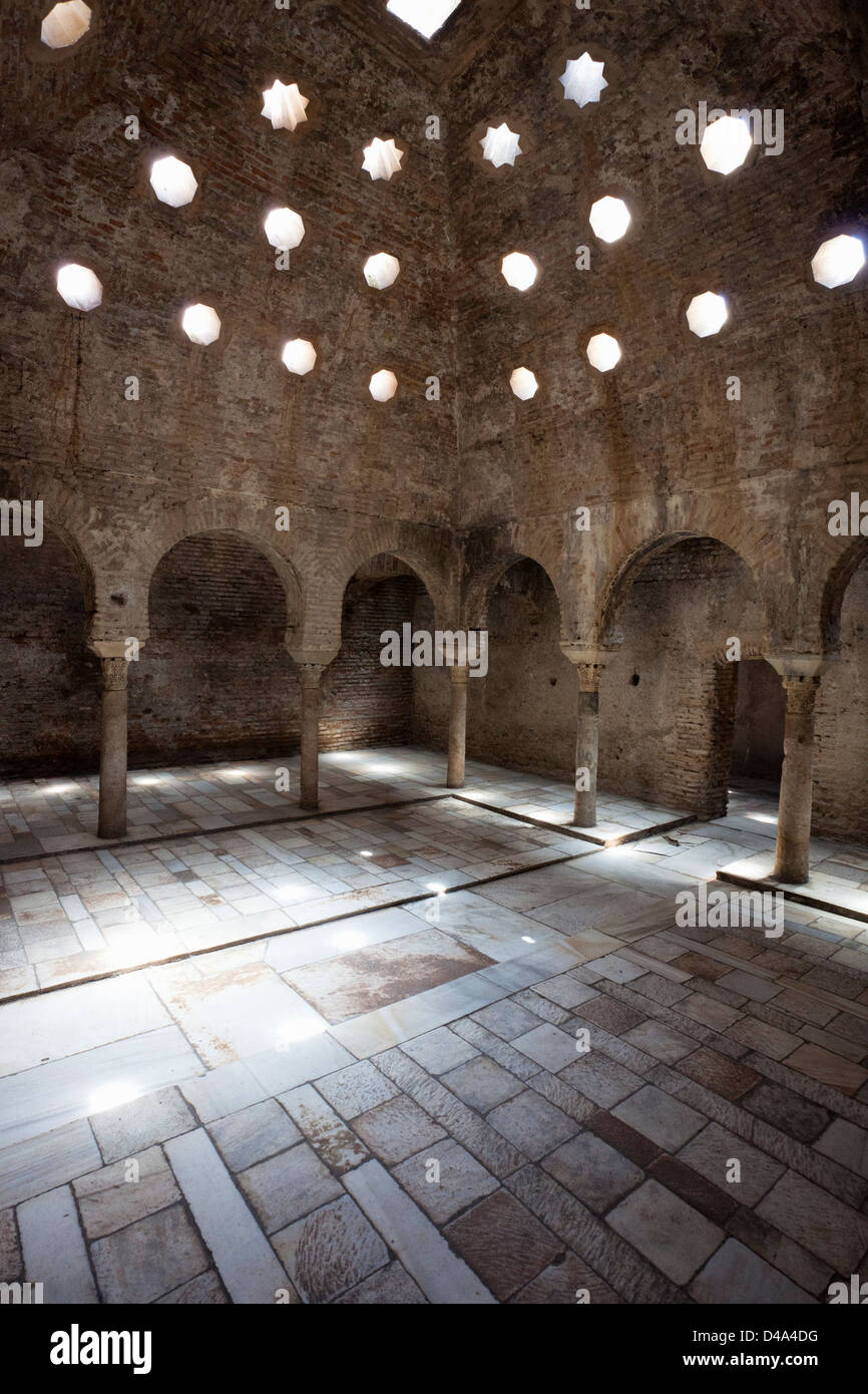 Innenansicht des arabischen Bäder in Granada, Spanien Stockfoto