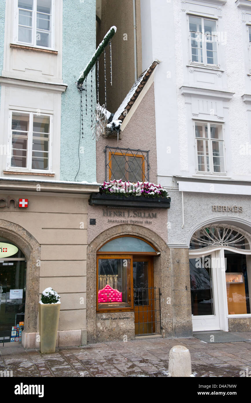 Eines Das Kleinste Haus Der Welt Mit Einer Fassade Aus 1 5 Meter