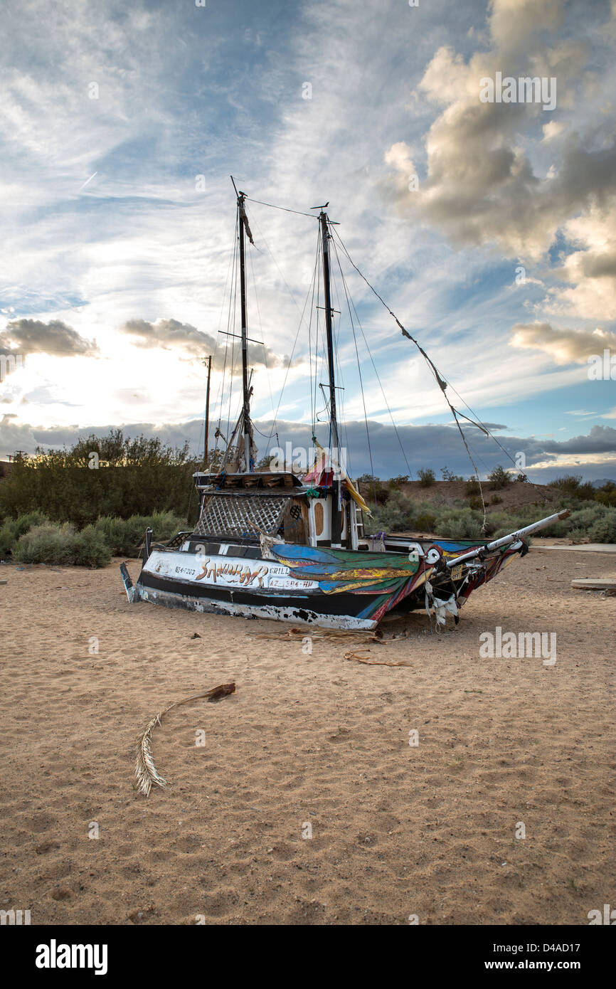 Ein Spielplatz-Schiff am Strand in Lake Havasu City, Arizona, USA Stockfoto