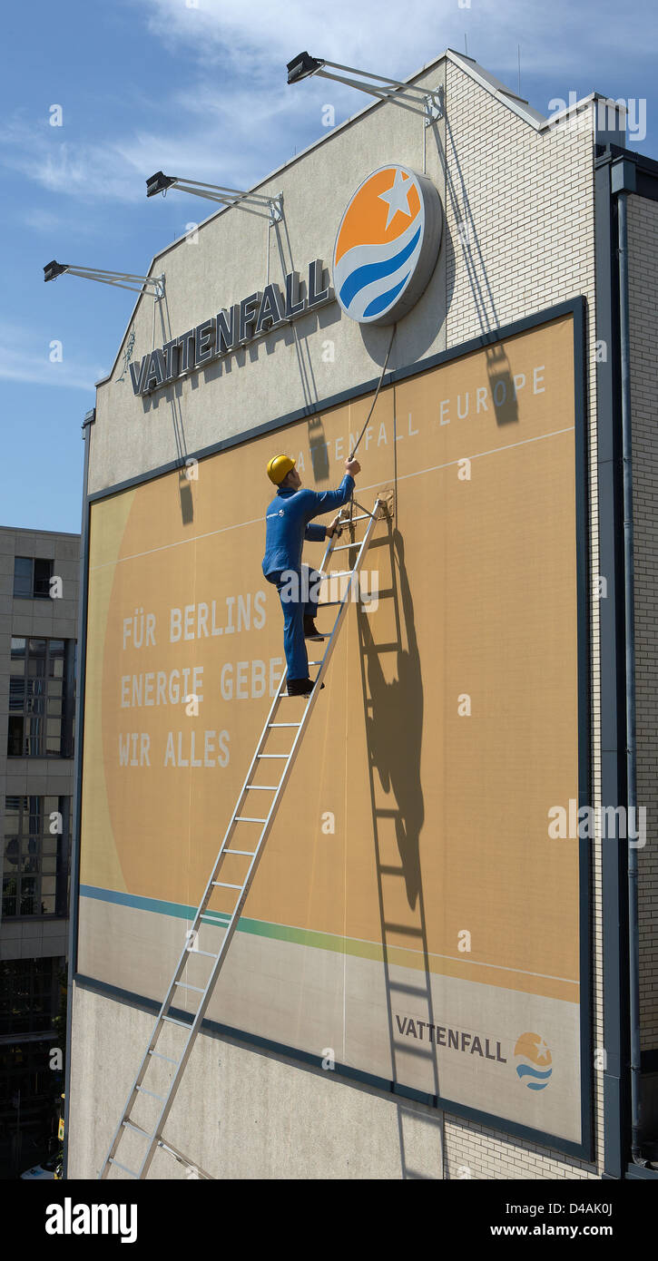 Berlin, Deutschland, Kaeltezentrale der Vattenfall Europe AG und Wärme-logo Stockfoto