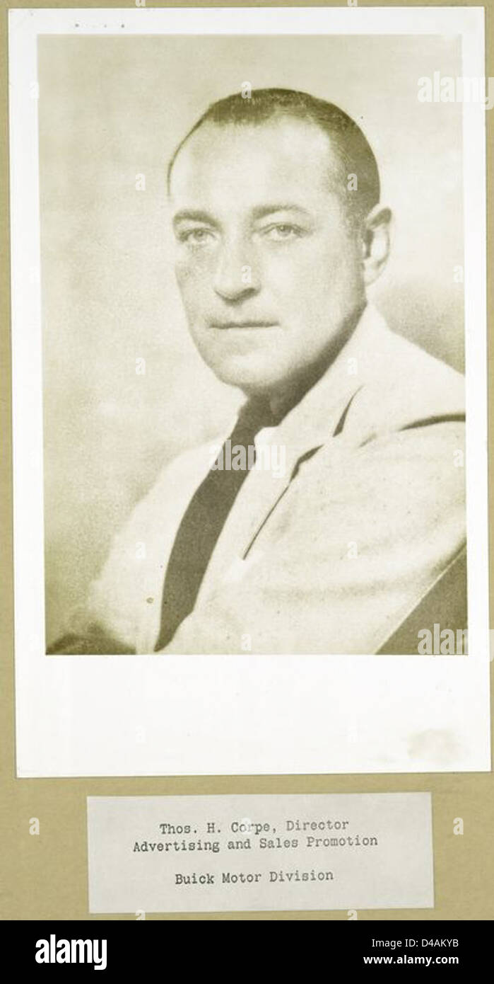 Ein Foto von Thos. H. Corpe, Director of Advertising and Sales Promotion bei General Motors Corporation, hält einen Moment der Unternehmensführung des frühen 20. Jahrhunderts fest. Stockfoto