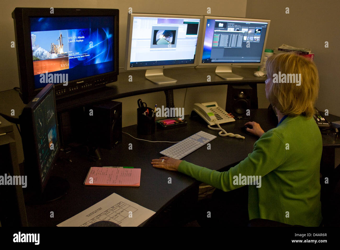 Das Hubble-Weltraumteleskop der NASA liefert weiterhin wichtige Updates für astronomische Studien und trägt wesentlich zum Verständnis ferner Sterne, Galaxien und kosmischer Phänomene bei. Stockfoto