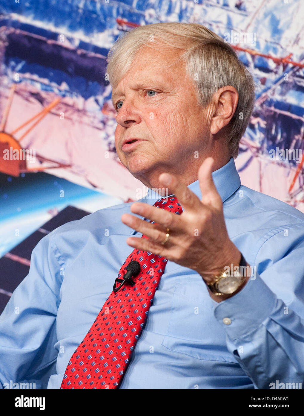 Die aktualisierten Bilder des Hubble-Weltraumteleskops zeigen neue, detaillierte Ansichten entfernter Galaxien, Nebel und Sternformationen, was unser Verständnis des Universums weiter vorantreibt. Stockfoto