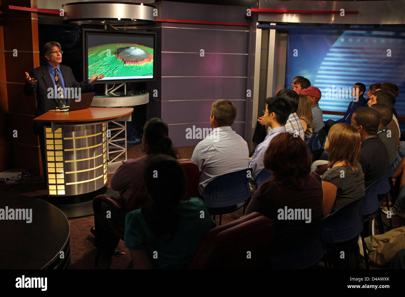 Jim Garvin hält einen Vortrag über das innere Sonnensystem und gibt Einblicke in die Explorationsbemühungen der NASA während einer Aufnahme im Goddard Space Flight Center. Stockfoto
