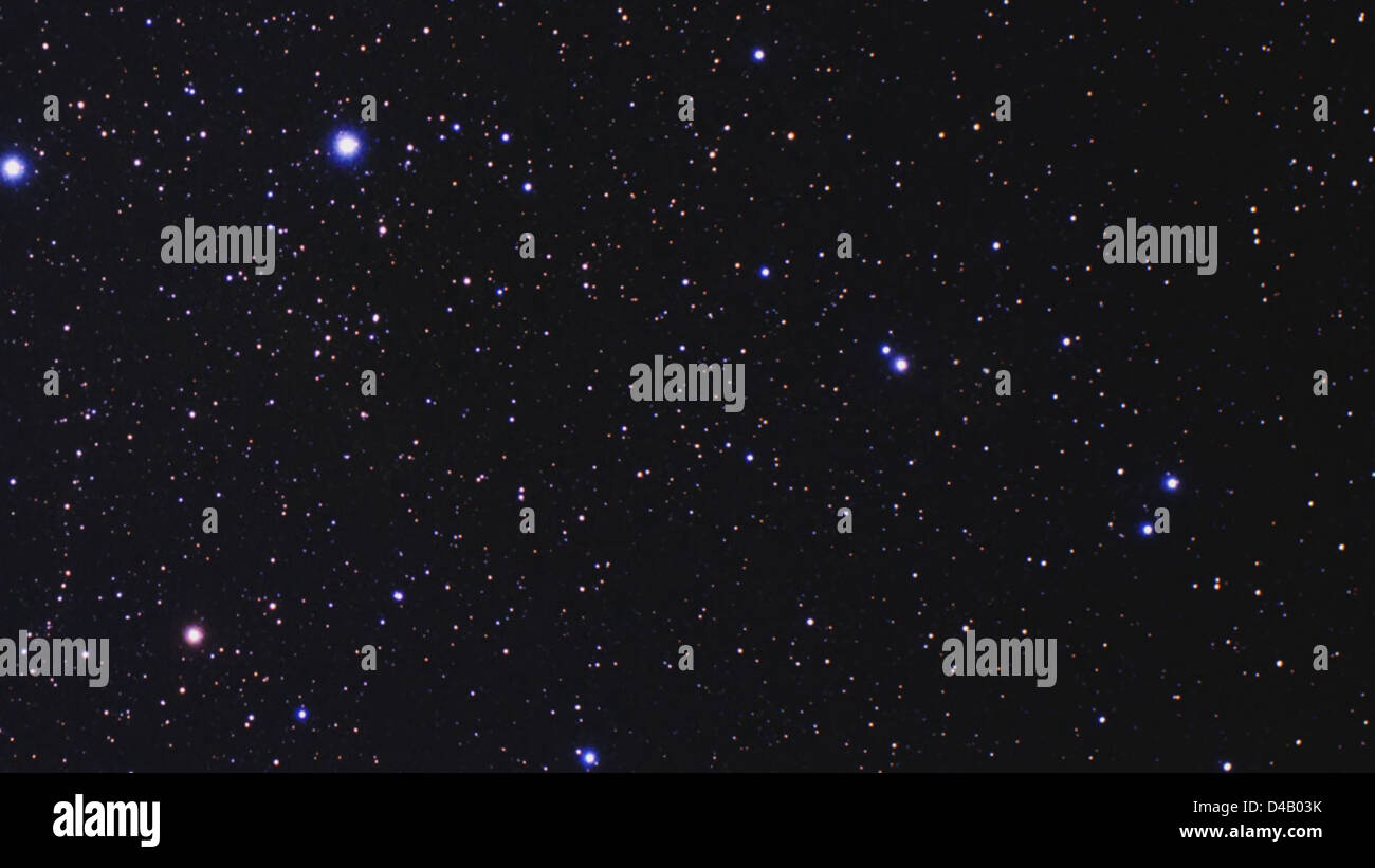 Das Hubble Weltraumteleskop nahm ein hochauflösendes Zoom-Video der Spiralgalaxie NGC 2841 auf, das detaillierte Ansichten ihrer Struktur und Sterne bot. Stockfoto