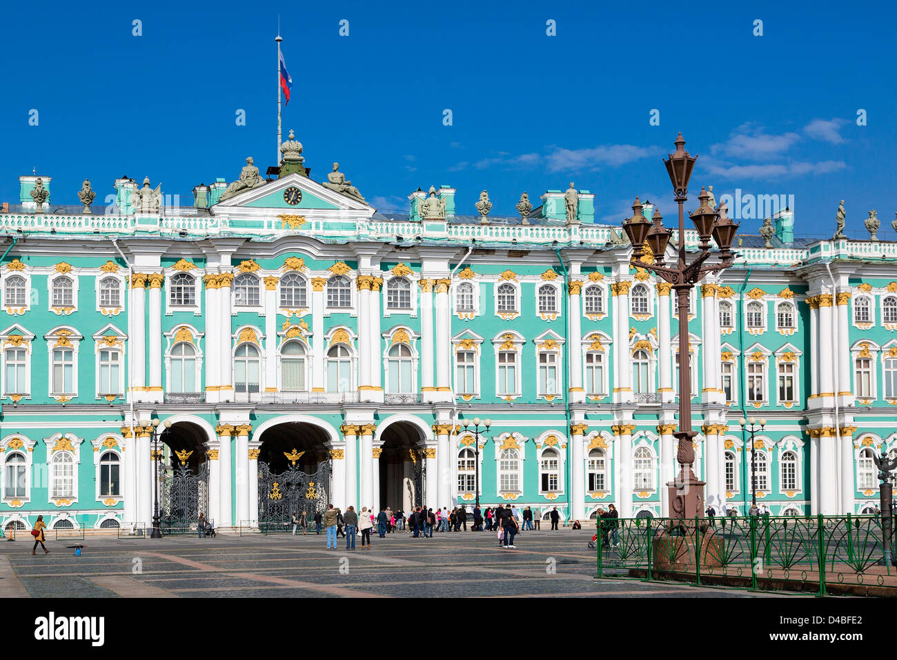 St. Petersburg, Schlossplatz und die Eremitage Stockfoto