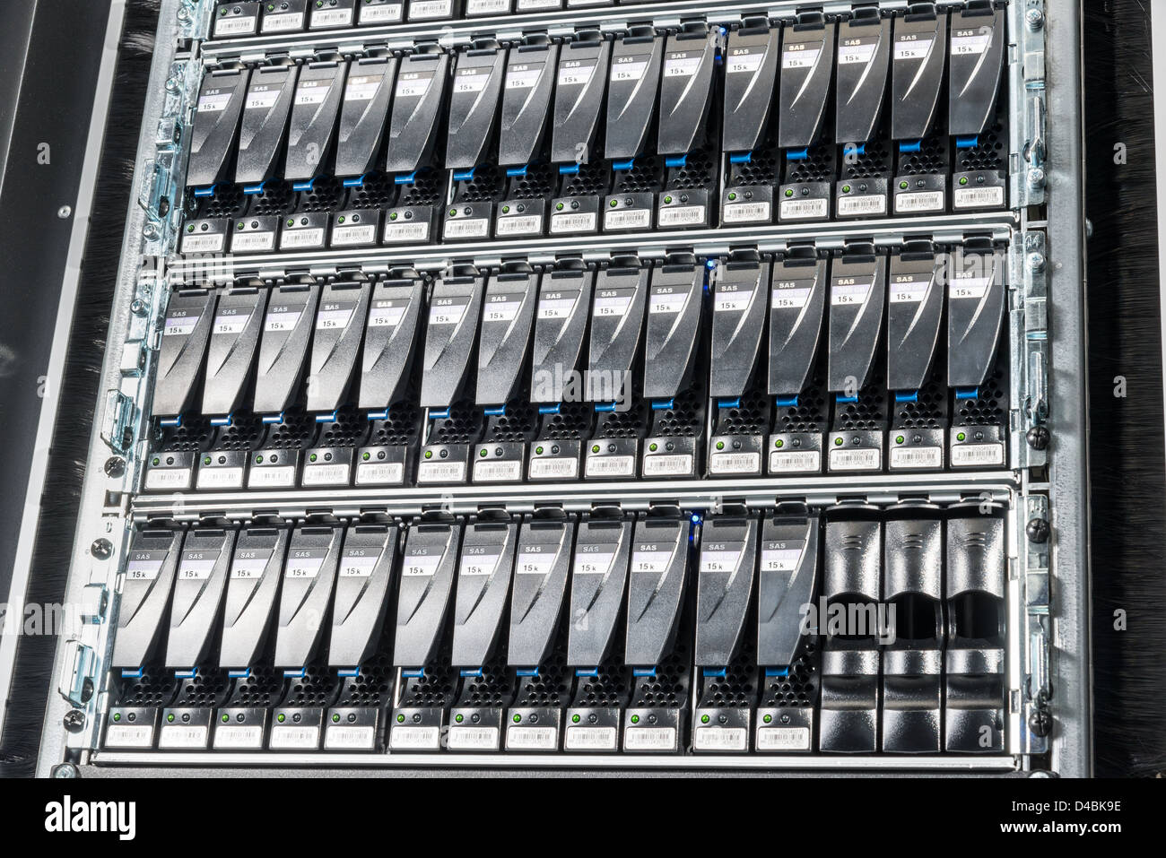 Festplatten im Data center Stockfoto