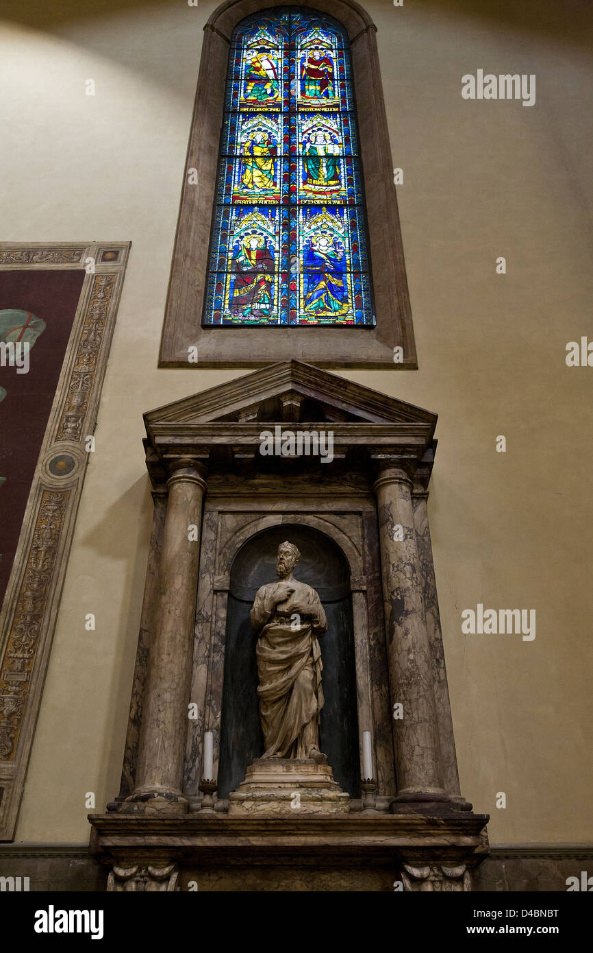 Die 15.Jh. Statue des St. David von Bernardo Ciuffagni an der Kirche der Santa Maria del Fiore, Florenz, Italien. Stockfoto