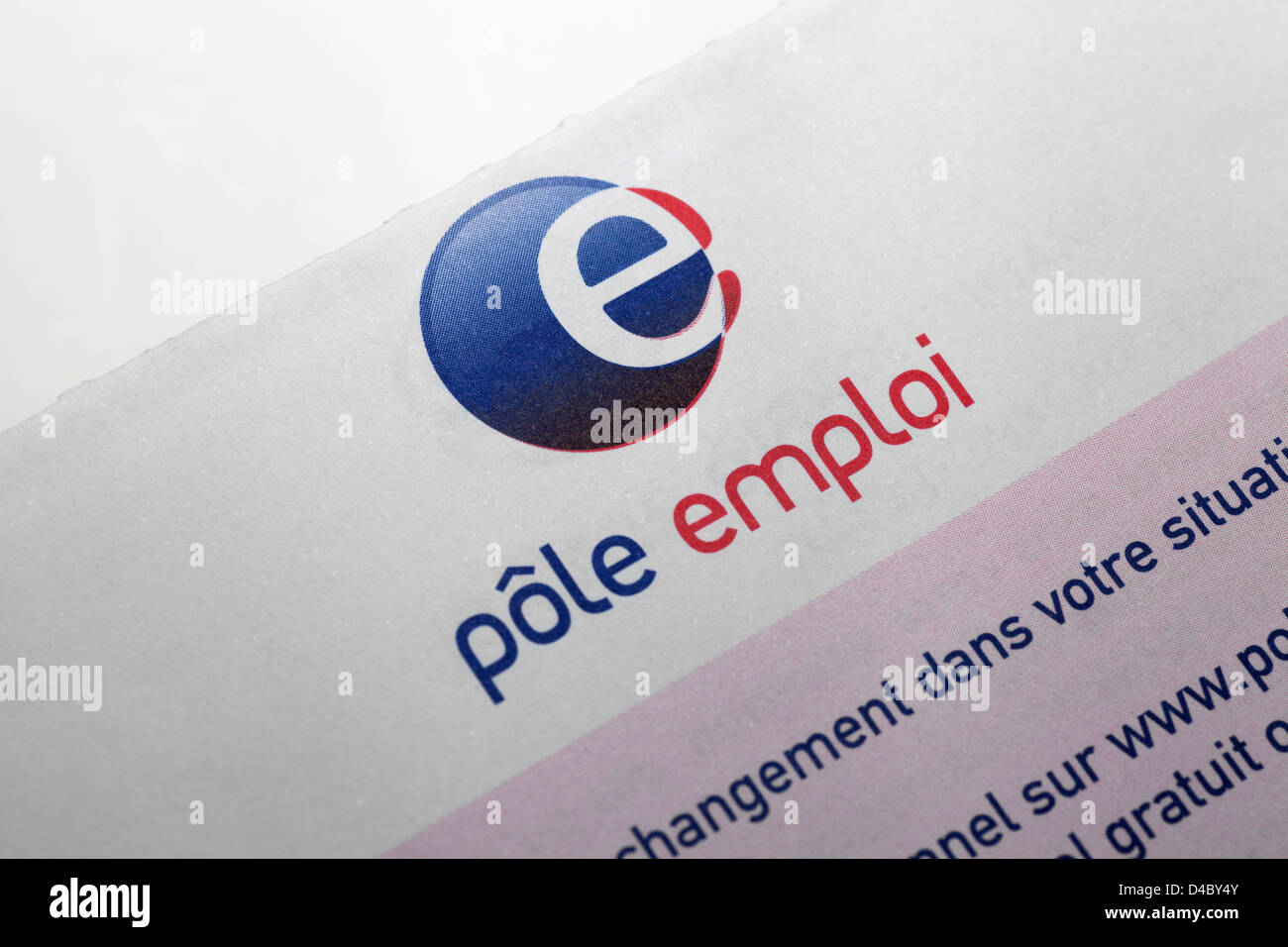 Pole Emploi (französische Regierungsagentur für Arbeitslose) Logo auf Brief, Frankreich Stockfoto