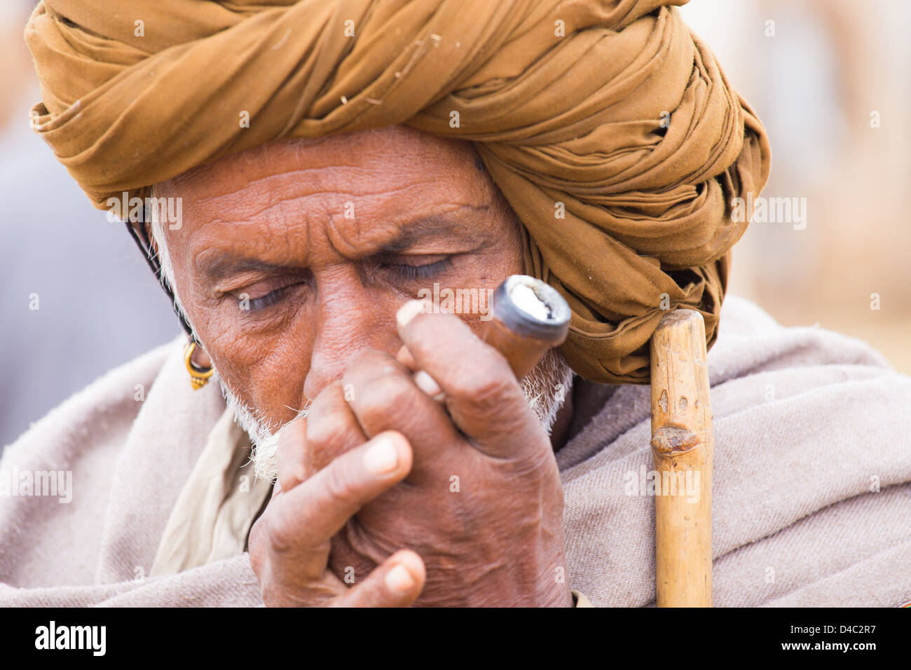 Rajput Mann, Nagaur Rinder Fair, Nagaur, Rajasthan, Indien Stockfoto