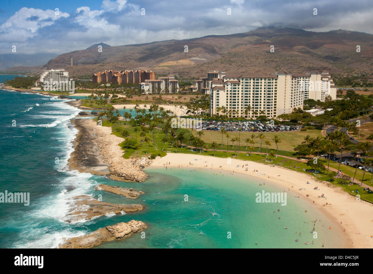 Luftbild von Aulani Disney Hotel und Resort befindet sich in Honolulu, Hawaii. Stockfoto