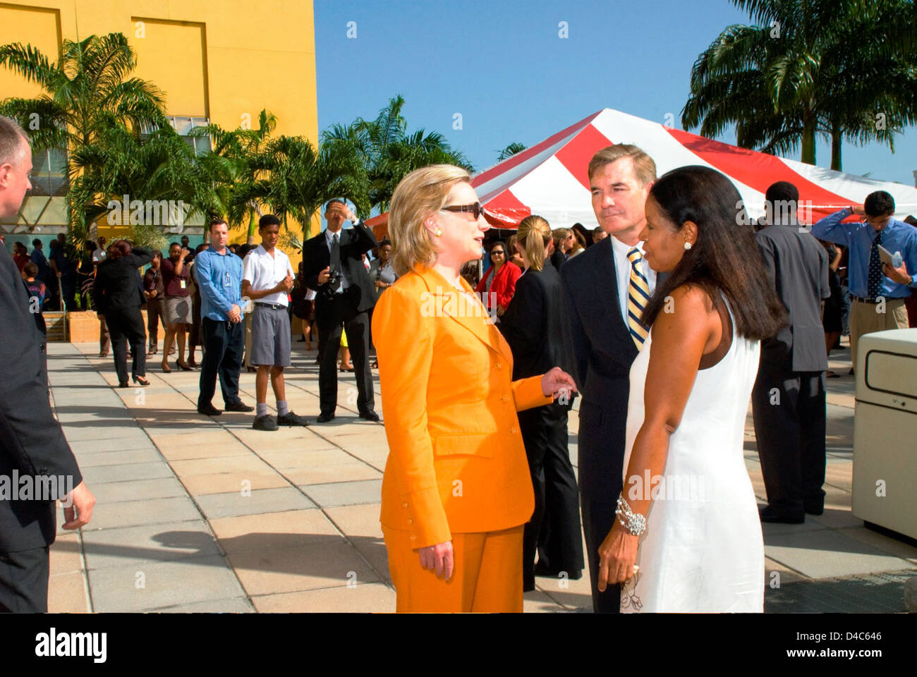 Außenministerin Clinton trifft sich mit Chargé d ' affaires Dr. Brent und Saskia Hardt Stockfoto