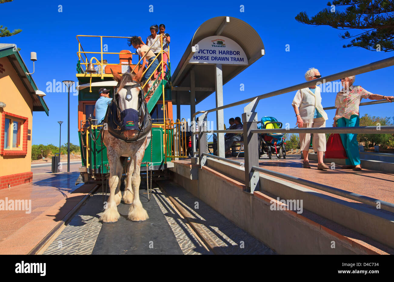 Granite Island Pferdekutsche Straßenbahn in Victor Harbor auf der Fleurieu-Halbinsel in South Australia Stockfoto