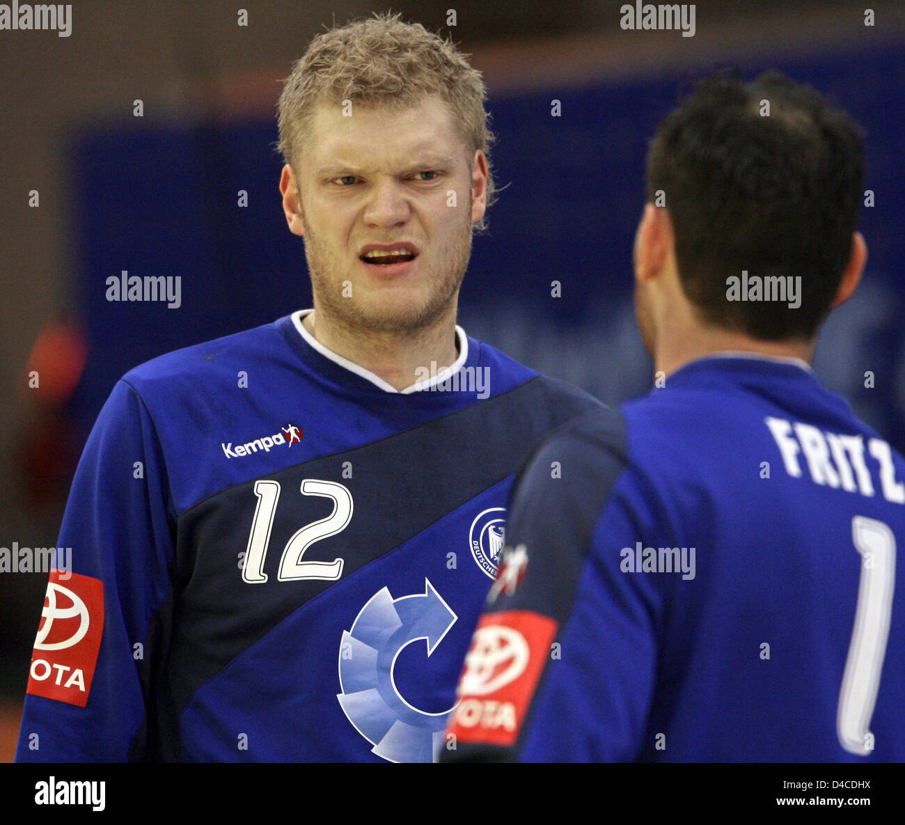 Deutschlands Torhüter Johannes Bitter und Henning Fritz während der Euro 2008-Gruppe C Handball abgebildet sind match Deutschland gegen Ungarn in der Haukelands Hall in Bergen, Norwegen, 19. Januar 2008. Foto: Jens Wolf Stockfoto