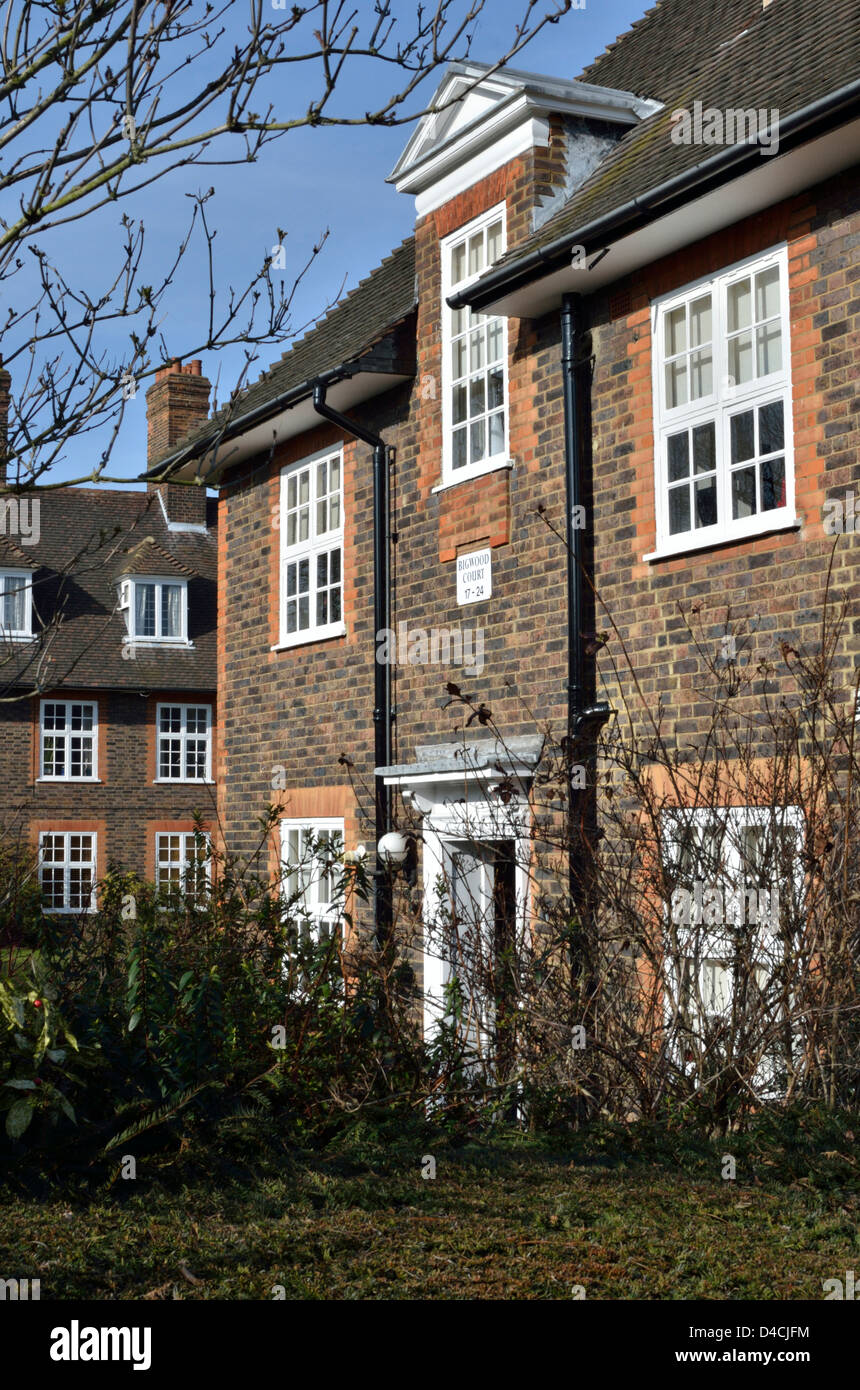 Bigwood Court Apartments in Bigwood Road, Hampstead Garden Vorort NW11, London, Großbritannien. Stockfoto
